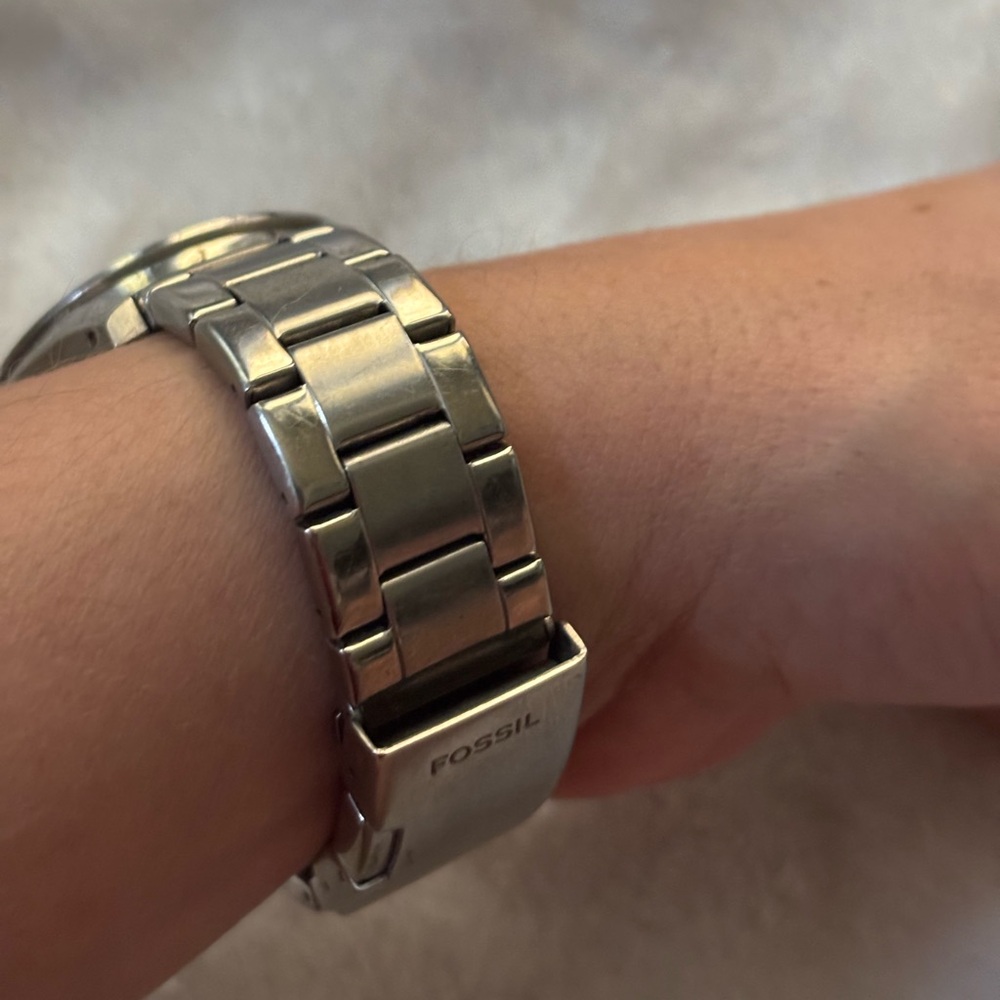 Fossil Riley Multi-Function Stainless Steel Watch - Picture 2 of 9